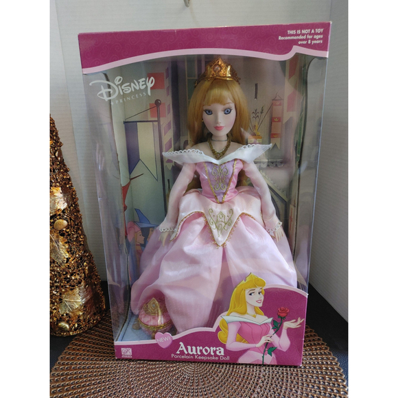 Disney Princess Aurora NIB - Picture 1 of 7